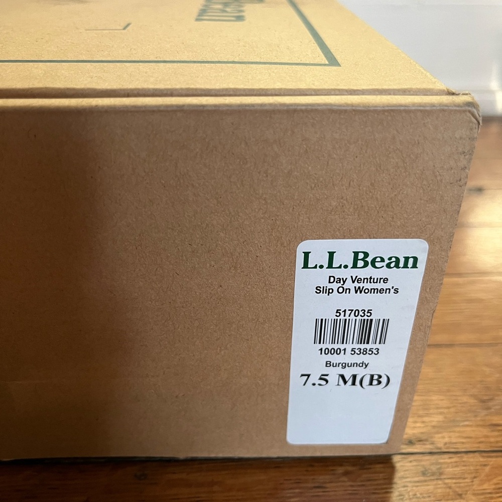LL Bean Women's Day Venture Slip-Ons in burgundy women’s size 7.5 - Picture 8 of 8